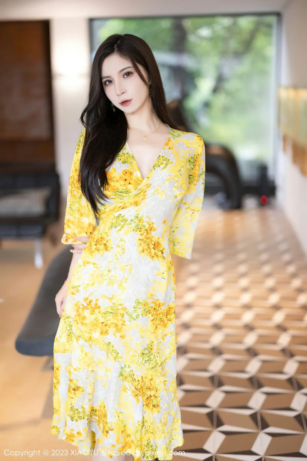 XIAOYU 语画 Vol.1066 小蛮妖Yummy 诱人原色丝袜贵州旅拍写真 [88P]-品图吧